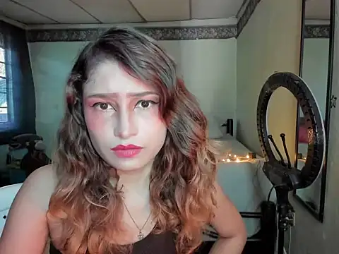 AnnieLorin Chat XXX live