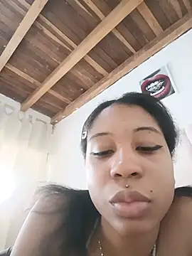 צ'אט XXX בשידור חי של Zaira_Rose_