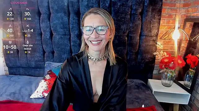 Chat XXX en directo de Issa_Milf__