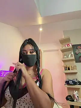 queen-chamss' Live XXX Chat