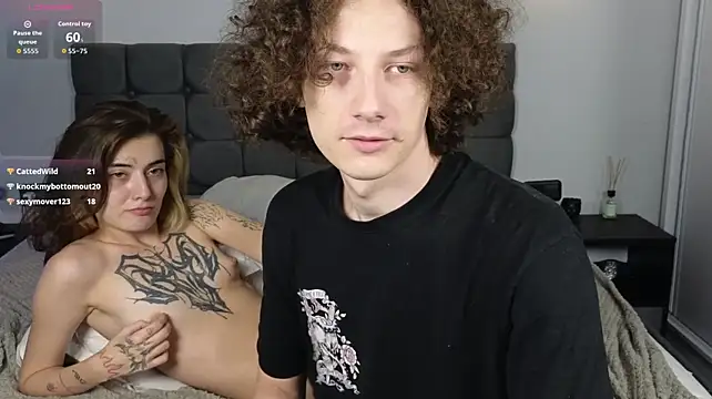 FreyaLoups XXX чат на живо