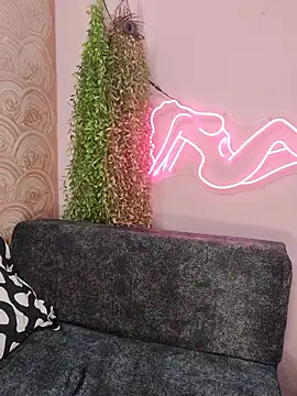 Prihu143 Live XXX Chat