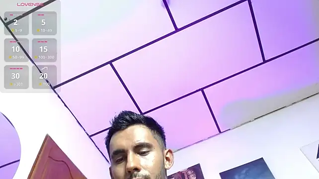 عرض كام romanpearce_