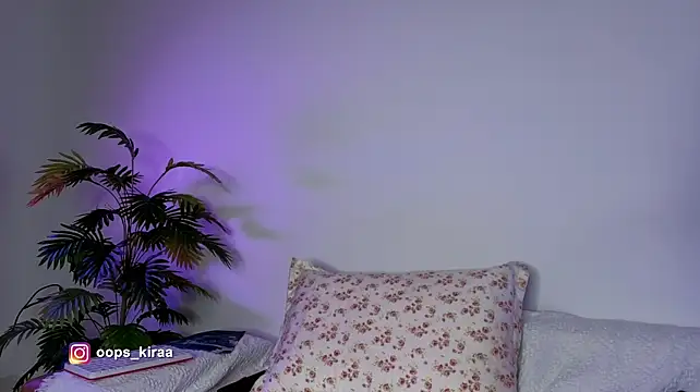 Chat XXX en directo de Meow_Kira