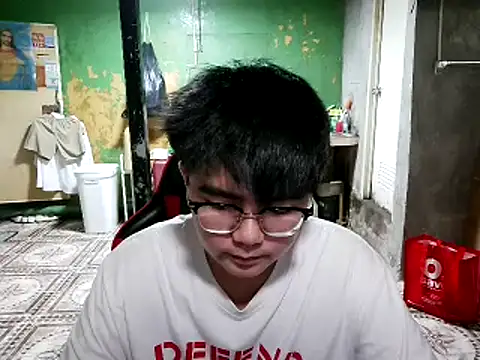 kojima2001 网络视讯表演