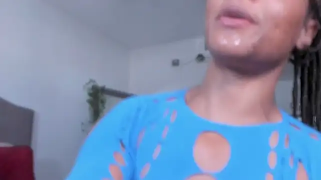 yiauana Live XXX-Chat