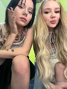 sukidaa live XXX chat