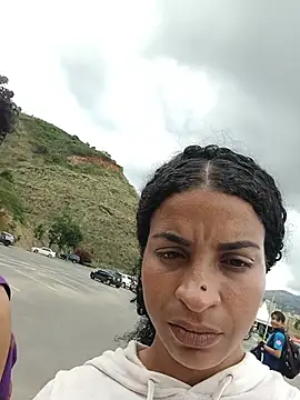 CurlyBitch – Naživo XXX chat
