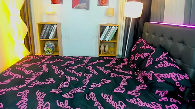 Naughty_Jessie Webcam show