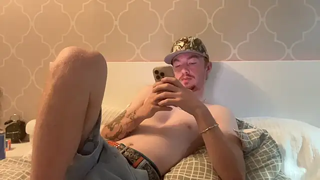younghungginger's Webcam Show