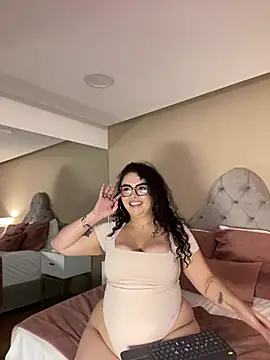 AlmaraRouge's Live XXX Chat