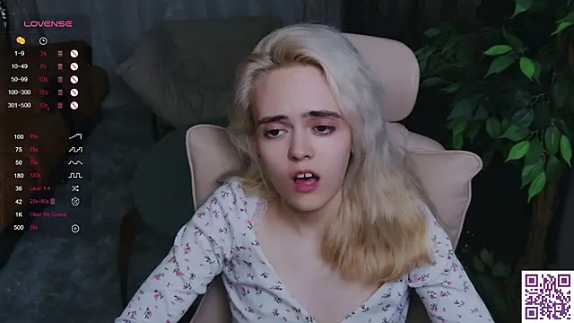XXX chat uživo modela Oxcy_Secret