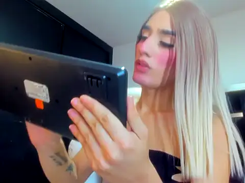 Miranda_bigcock3 live XXX chat