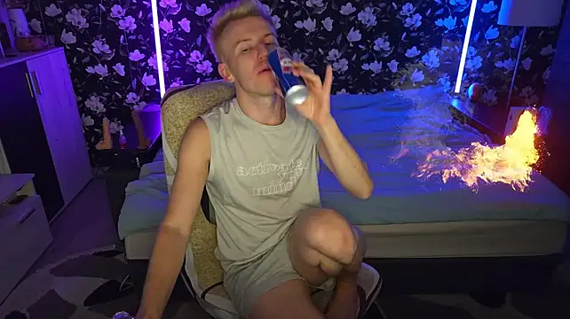 Chat XXX Live Vuitton