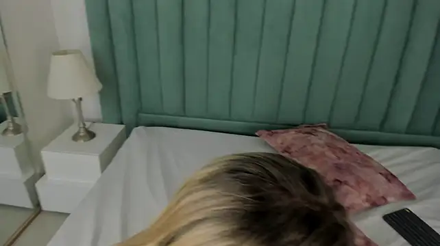 kimjonnes01's Live XXX Chat