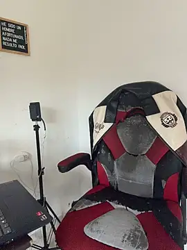 Kaarol69's Live XXX Chat