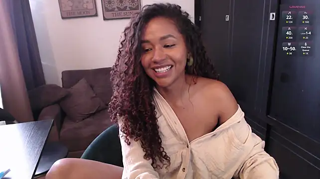 Chat +18 de ELENNA__SNOW ao vivo