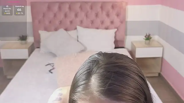 karla_petit_ Chat XXX in diretta