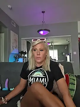 Chat XXX en directo de Lexi_Shocker