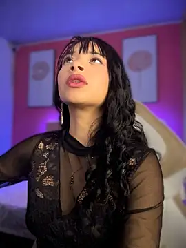 Sasha-firee's Live XXX Chat