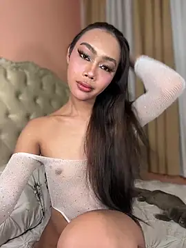 Innocent_yanixx69 Adlı Modelin Web Kamerası Şovu