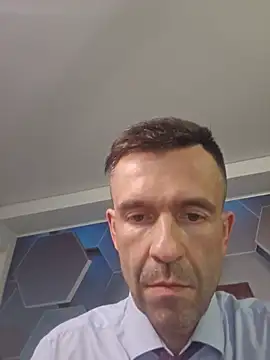 SteveTiger élő XXX-chatje