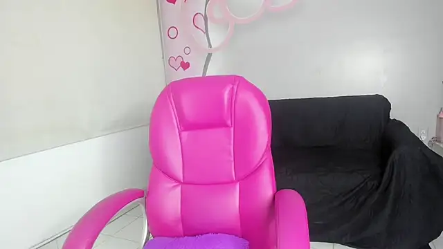 Czat XXX na żywo – Doll-Star