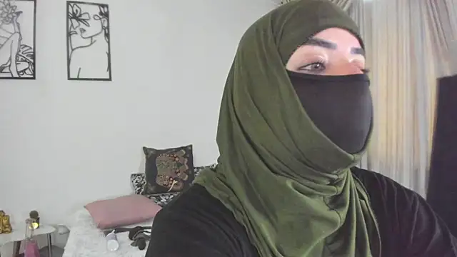 Uzra_hayed Chat XXX in diretta