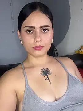 Vannelope XXX чат на живо