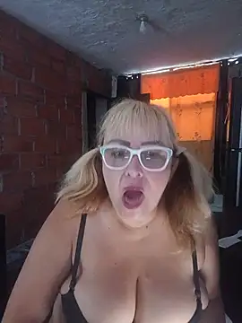 Chat +18 de Ana202610 ao vivo