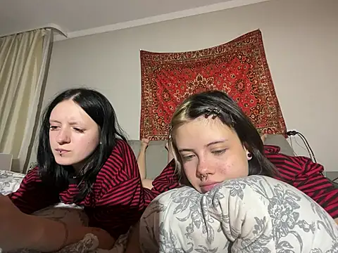 Catherine19Hunt Live XXX-Chat