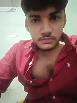Chat +18 de Adityasighn ao vivo