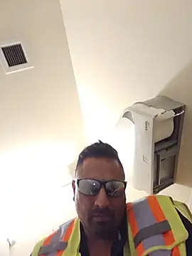 bigGirth4u লাইভ XXX চ্যাট