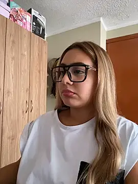 Miabonnett_ Live XXX-chat