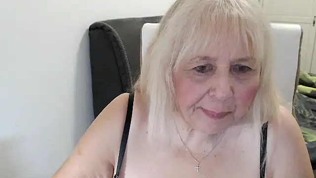 SusiLifeXXX Chat XXX in diretta