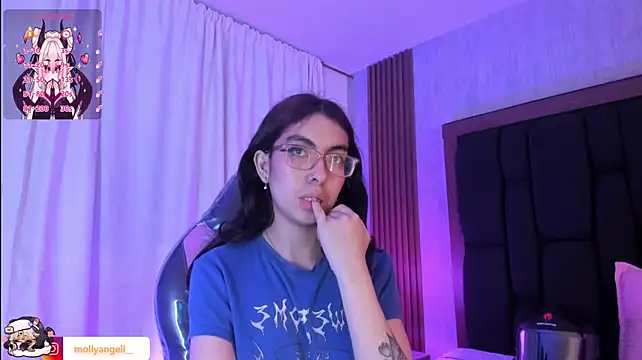 Онлайн чат XXX Molly_A