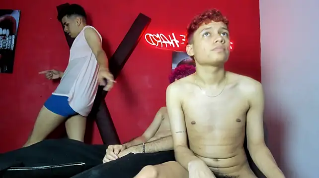 LOVE_KING1 Adlı Modelin Web Kamerası Şovu