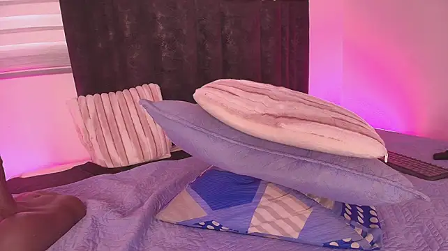 Chat XXX ao vivo de lay_navas