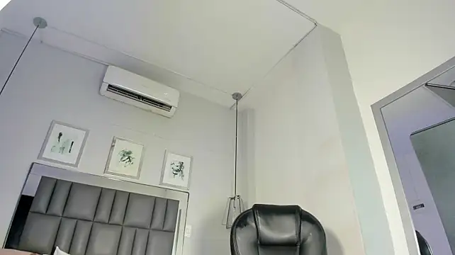 Kataleya_west Chat XXX in diretta
