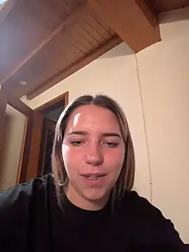 Naomi-Klein Webcam Show