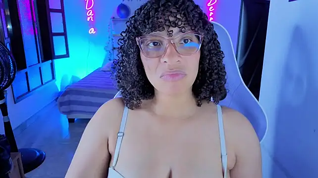 DannaBerry Live XXX-Chat