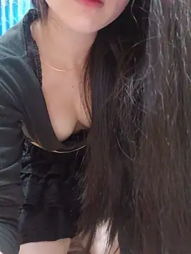 Aurora_678yy Show Webcam