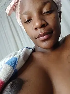 Chat XXX ao vivo de SHANTYBABE