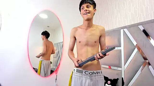 Show modela MikeHunteer na web-kameri