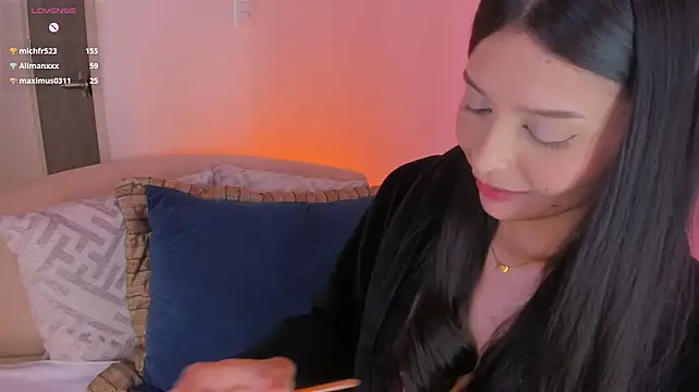 luisah_ XXX чат на живо