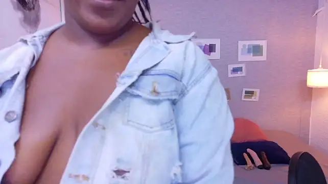 kiara_evanssn Live XXX chat