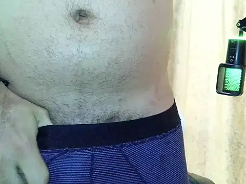 aronmiller404 Webcam Show