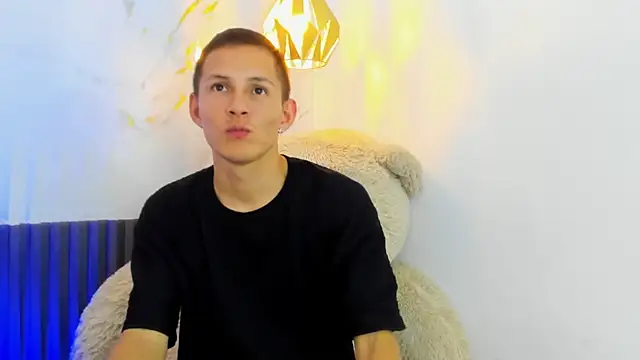 IzanArias – Naživo XXX chat