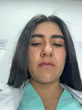 دردشة CAROLINE__07 الجنسية المباشرة