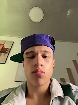 Dominik_Souza Pertunjukan Webcam